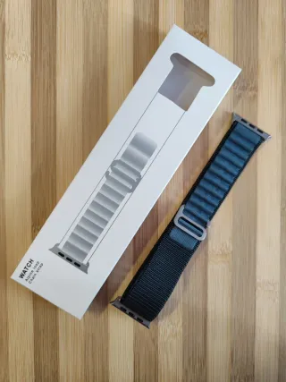 Cinturino Alpine Loop per Apple Watch Ultra 3-2-1