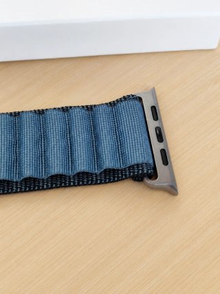 Cinturino stile Alpine Loop per Apple Watch Ultra
