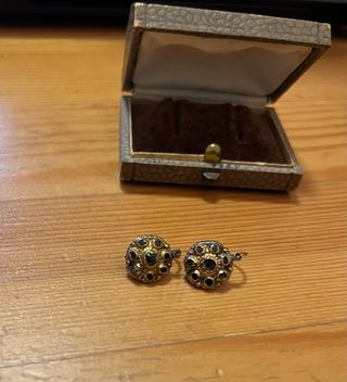 Pendientes Azabache Cierre Volta Catalana