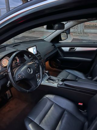Mercedes-Benz Clase C 280 V6