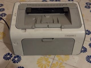 Stampante HP LaserJet P1002