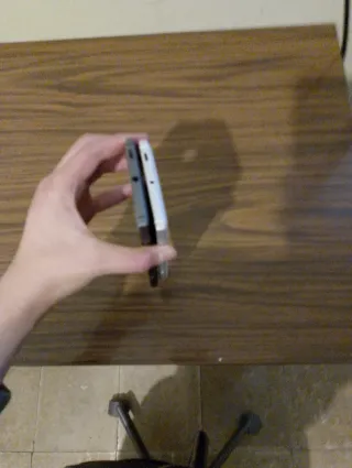 Nokia Telefono Nero e Bianco Moderno