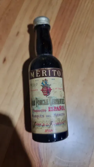 Set di bottiglie antiche in miniatura da collezione