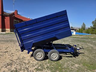 Remolque basculante doble eje