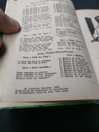 Antiguo libro El club de los cinco en francés