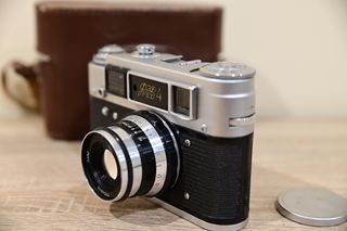 Cámara analógica FED 4