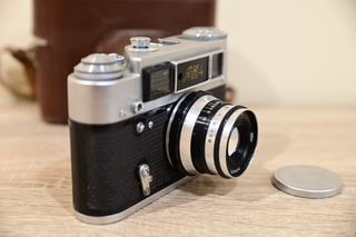 Cámara analógica FED 4