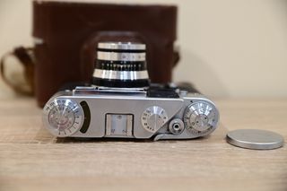 Cámara analógica FED 4