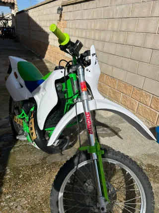 Moto Gilera H@k 50cc Blanca y Verde