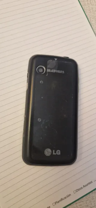 Teléfono móvil LG KM900 Negro