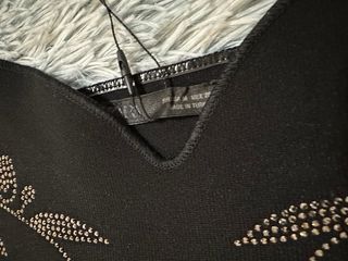 Vestido Zara negro talla M con pedrería