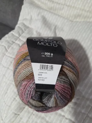 Lana Grossa Gomitolo Molto