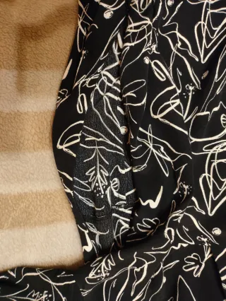 Vestido camisero estampado Zara