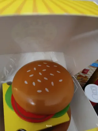Juguete de madera Playtive Junior Hamburguesas