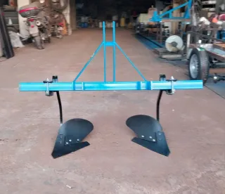 Arado dos surcos aporcador alomador acaballonadora