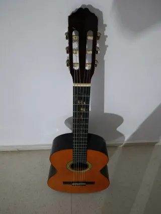Guitarra Clásica Marrón