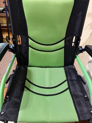 Silla de ruedas plegable