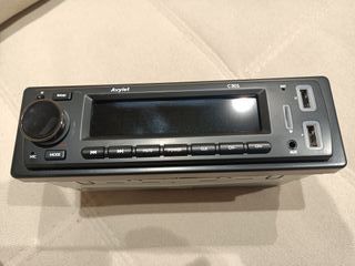 Radio Coche Avylet C301 1 DIN Usada