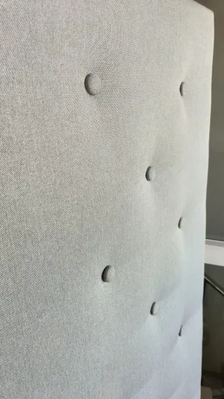 Cabecero de cama tapizado gris 150cm
