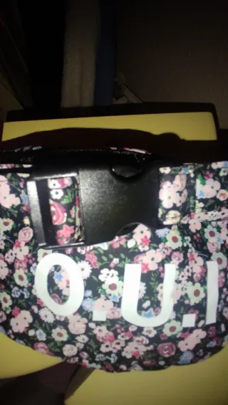 Riñonera Zara Flores