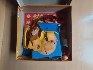 Juego MB Mi Primer ¿Quién es Quién?