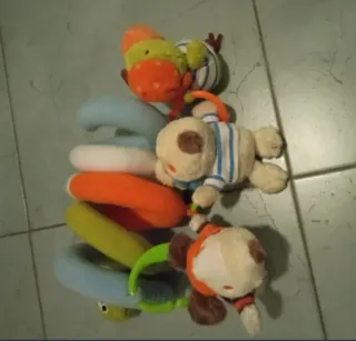 Espiral peluches coche/cuna