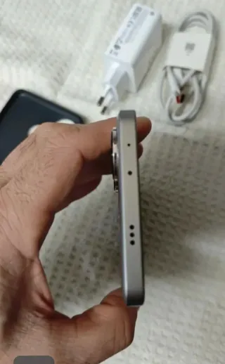 Xiaomi Poco F6 Titanium 12GB 512GB come nuovo