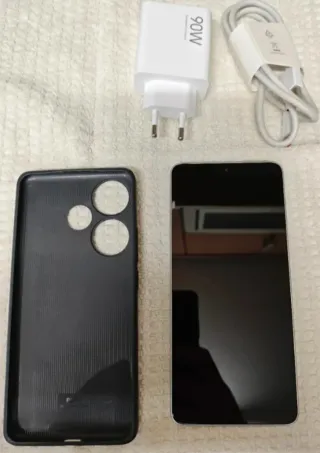 Xiaomi Poco F6 Titanium 12GB 512GB come nuovo