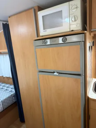 Caravana sun roller jazz 490cp