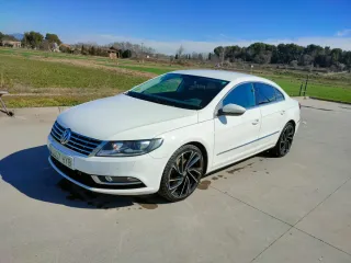 Volkswagen Passat CC 2014