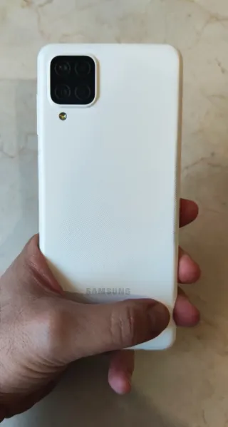 Samsung Galaxy A12 perfetto!