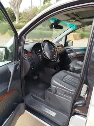 Mercedes-Benz Viano 2011