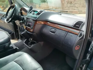 Mercedes-Benz Viano 2011