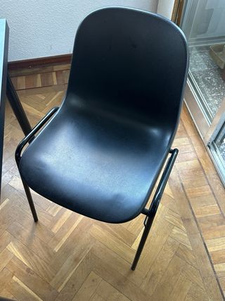 Mesa comedor negra y 4 sillas negras