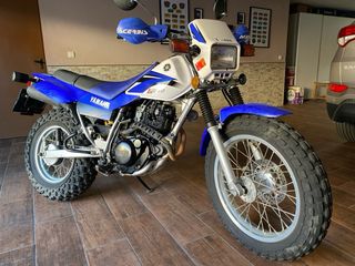 Yamaha TW 200 Enduro Azul/Blanco