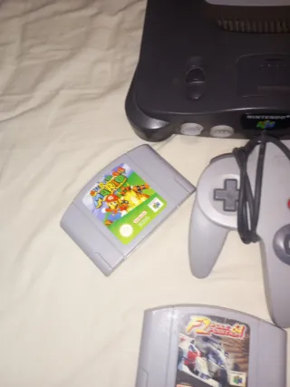 Nintendo 64 + 8 Giochi