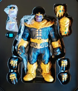 Thanos - Mezco