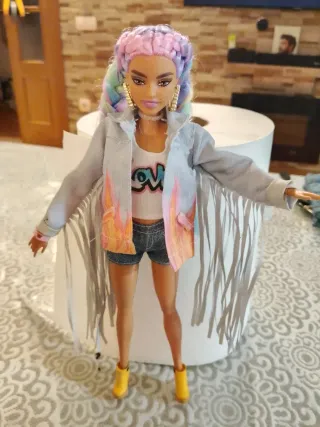 Lote 4 Barbies Extra