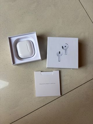 Apple AirPods 4ª Generazione