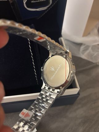 Reloj Maserati Negro y Dorado