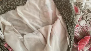 Vestido playa flores Bershka beige/rosa