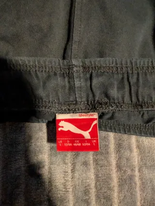 Pantalón corto deportivo Puma negro