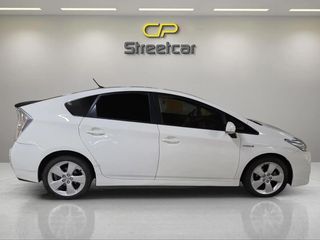 Toyota Prius 1.8 HSD ADVANCE