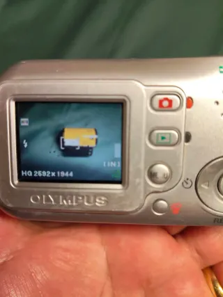 Fotocamera digitale Olympus Camedia C-180 argento