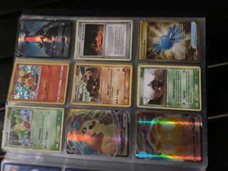 Carte Pokémon Charizard, Mewtwo, Lucario, Machamp