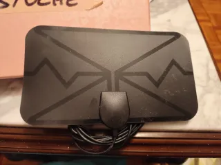 Antena TDT Portátil Negra