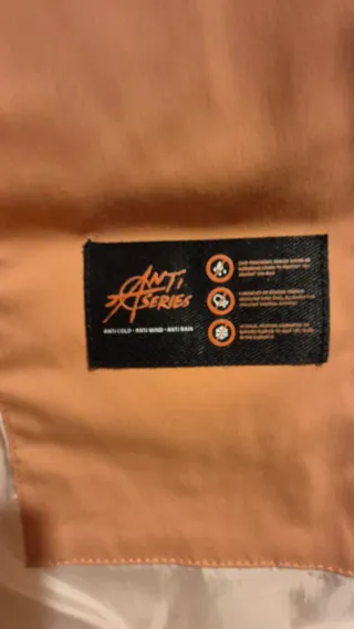 Cazadora RIP CURL NUEVA