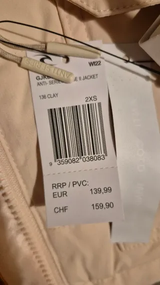 Cazadora RIP CURL NUEVA