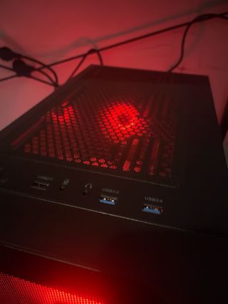 PC Gaming Intel i5 12400F / RTX 5060 /12G  Cja neg