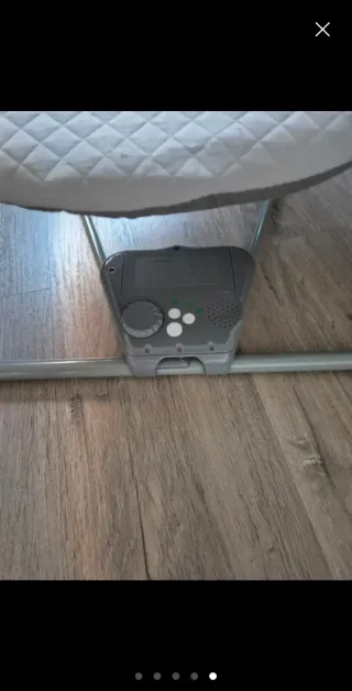 Mecedora para bebé Lionelo